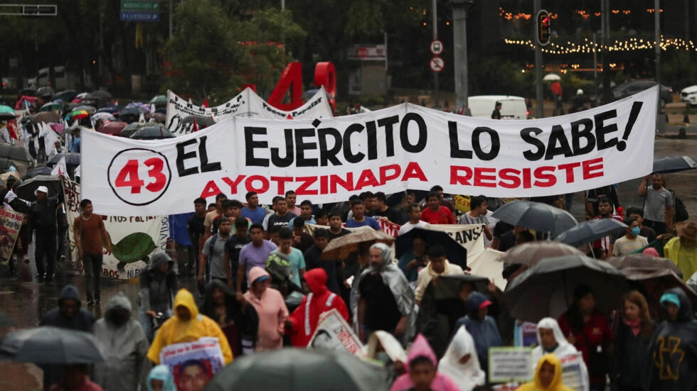 Caso Ayotzinapa: 8 militares vinculados a la desaparición de ...