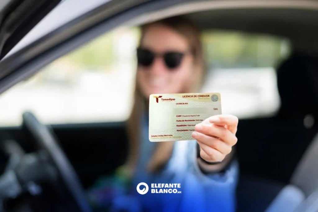 Finanzas mantiene costos de licencias de conducir